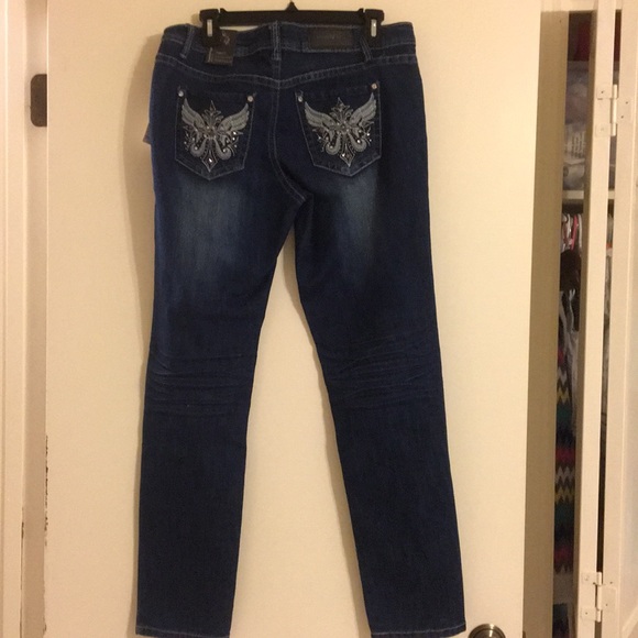 Jeans - Picture 4 of 6